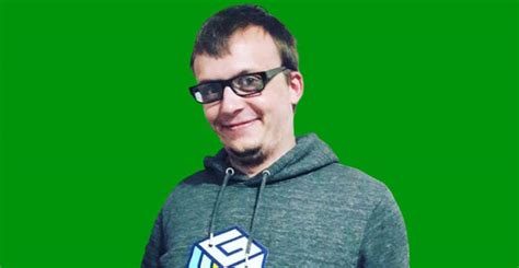 Slotspinner Streamer Profile .